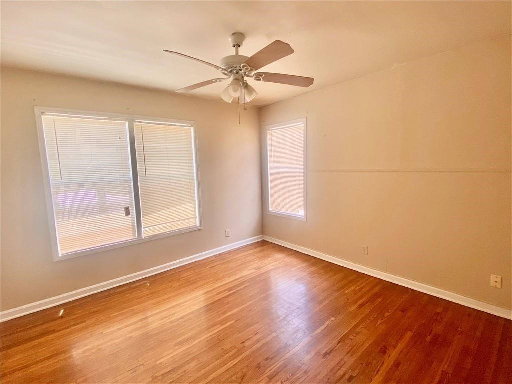 233 Eastgate Dr Property Photo 15