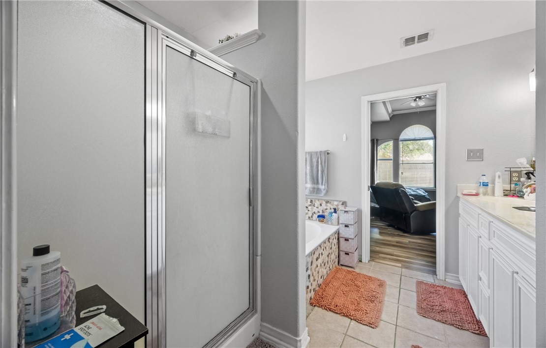 7534 Keelung Dr Property Photo 11