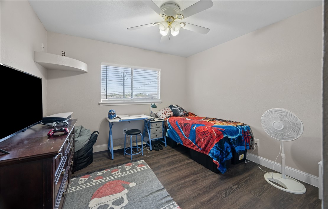 7534 Keelung Dr Property Photo 15