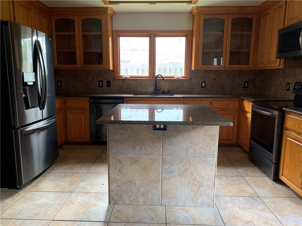 4450 Lake Superior Dr Property Photo 4