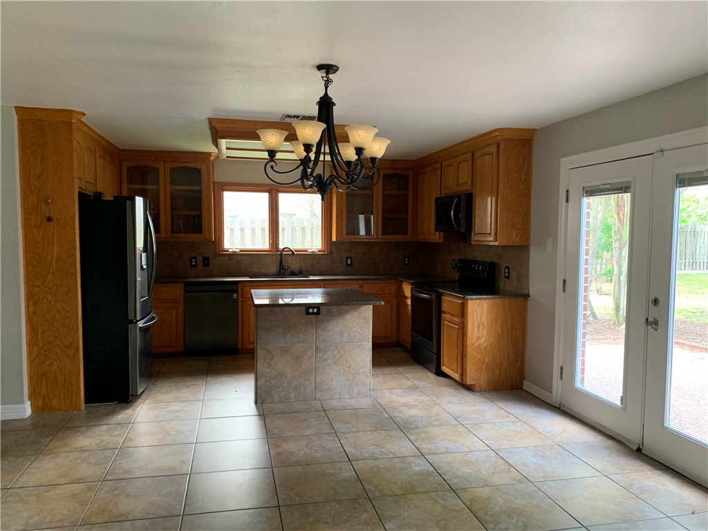 4450 Lake Superior Dr Property Photo 6