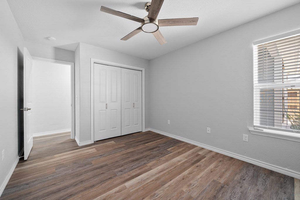 215 W Speckled Trout Property Photo 18
