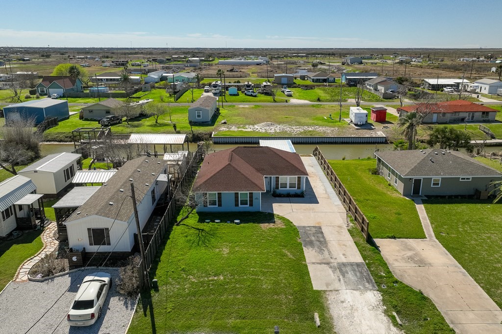 215 W Speckled Trout Property Photo 33