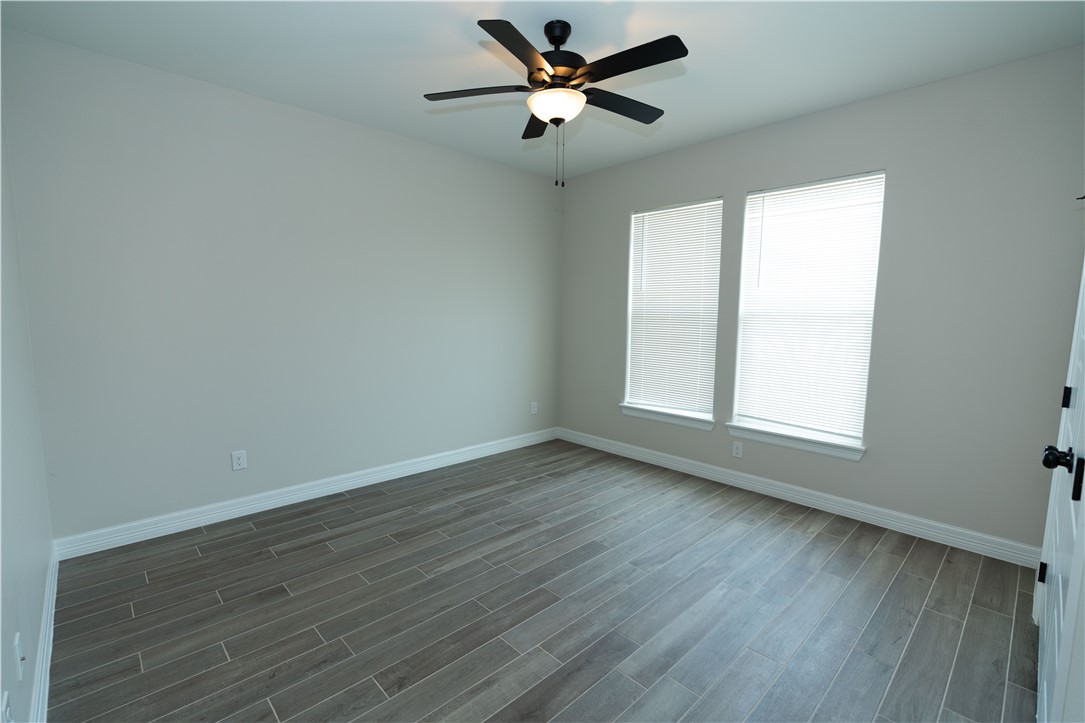 3913 Fold Property Photo 18