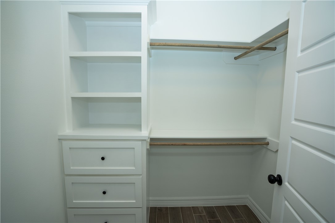 3913 Fold Property Photo 24