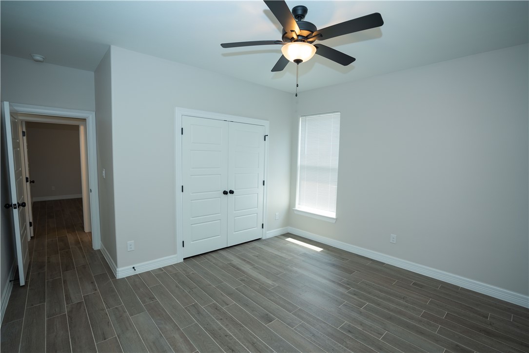 3913 Fold Property Photo 30