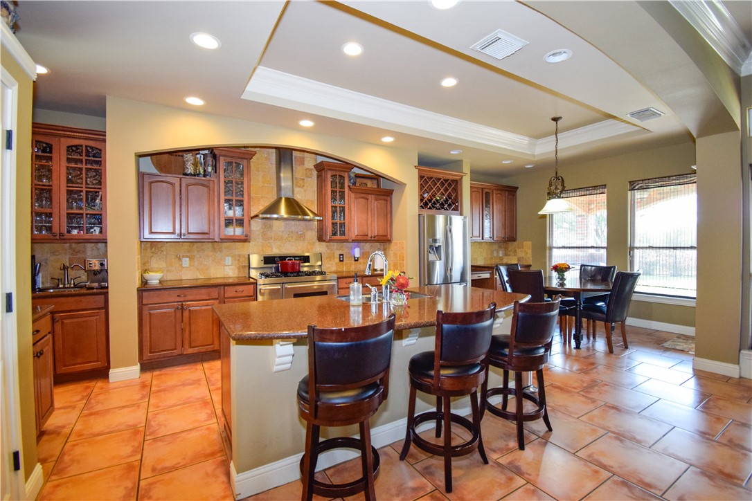 5914 Beauvais Dr Property Photo 10
