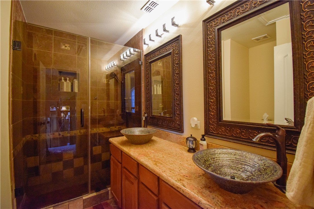 5914 Beauvais Dr Property Photo 29