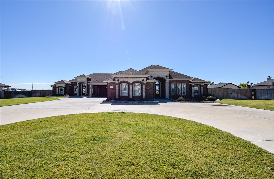 3725 Amanda Property Photo 4