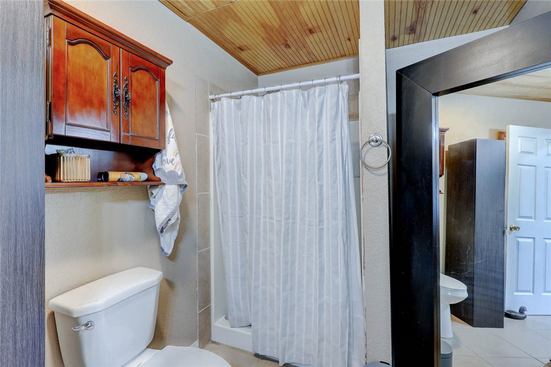 1820 16th St Property Photo 14