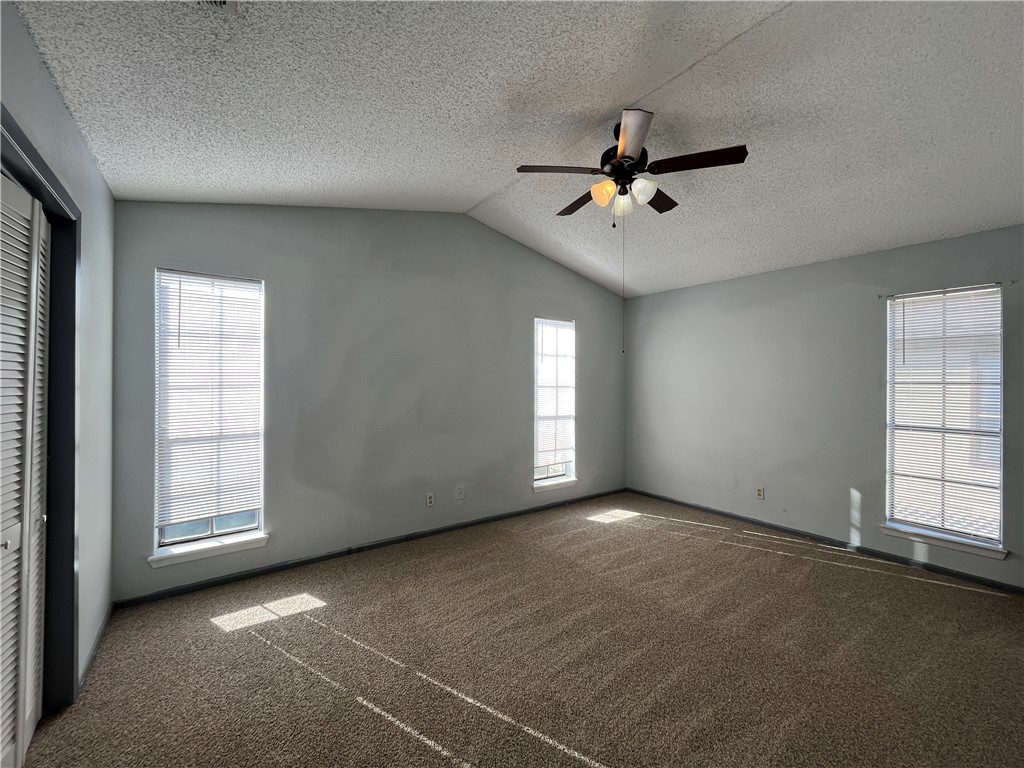 2309 Capitan Dr Property Photo 16