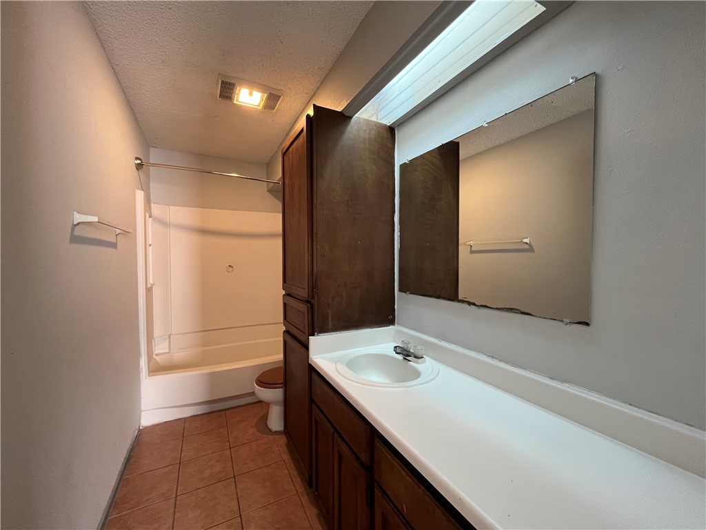 2309 Capitan Dr Property Photo 18