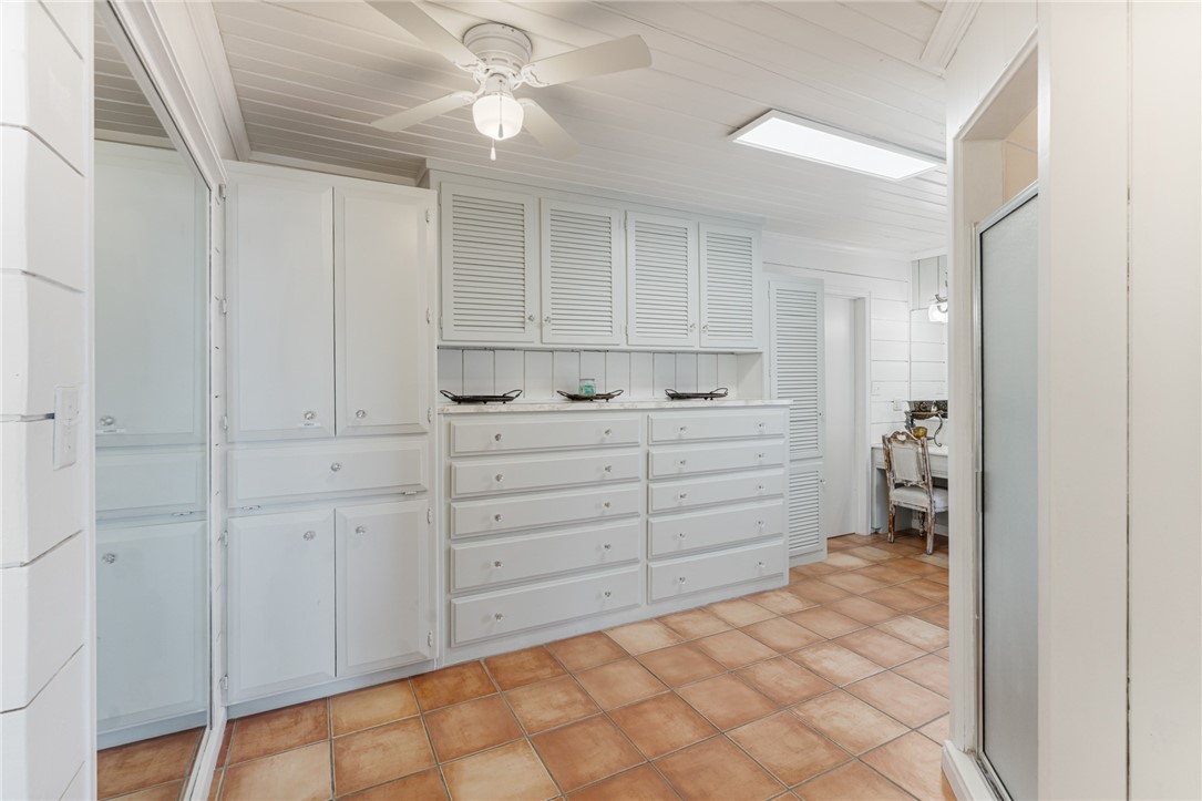 1883 Bay Shore Drive Property Photo 14
