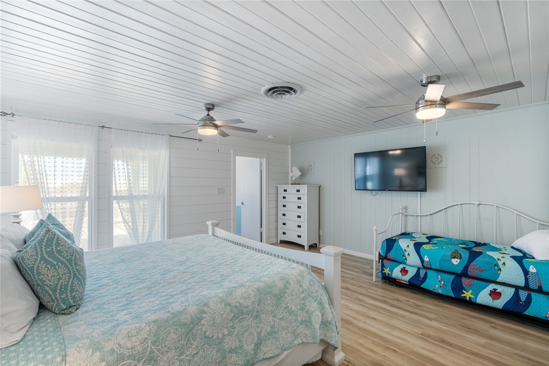 1883 Bay Shore Drive Property Photo 23