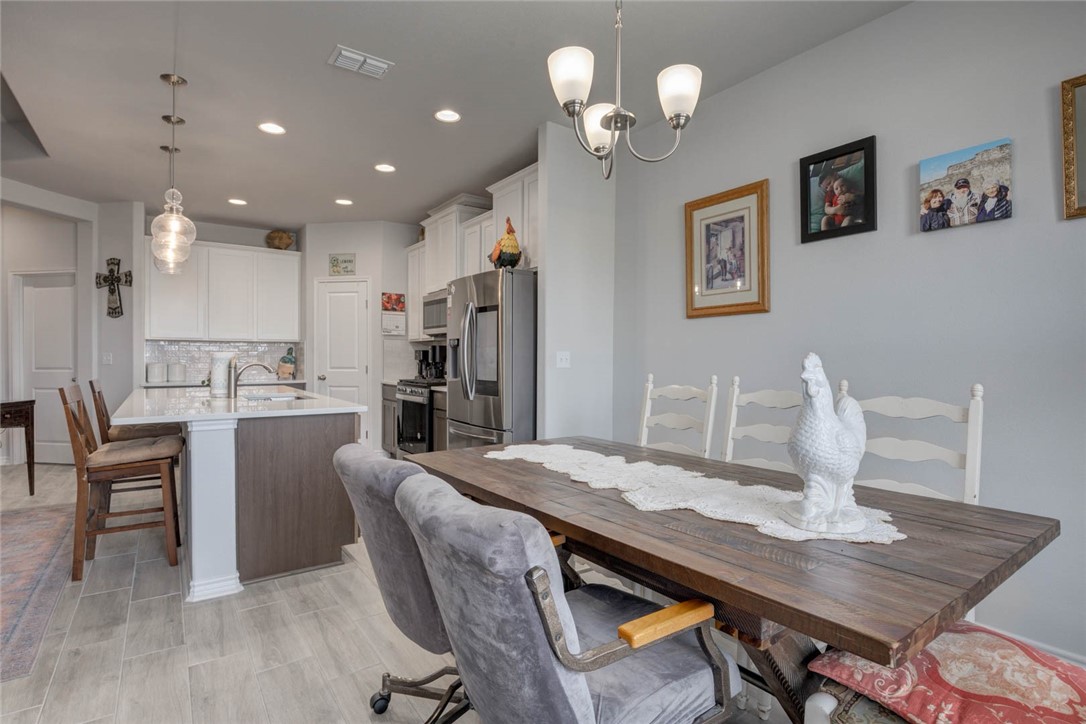 2673 Westeros St Property Photo 10