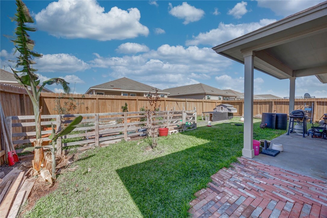 2673 Westeros St Property Photo 29