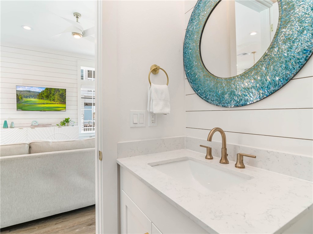 416 Mermaid Tail Lane Property Photo 15