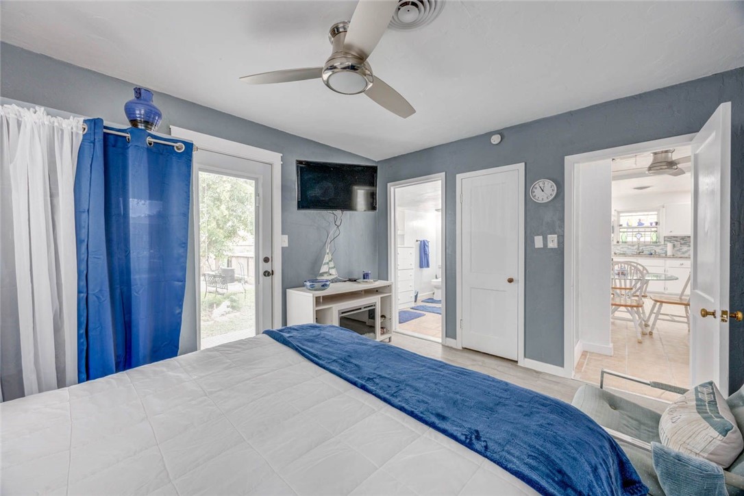 2553 Avenue C Property Photo 19