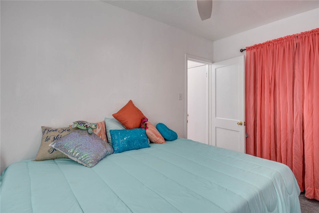 2553 Avenue C Property Photo 24