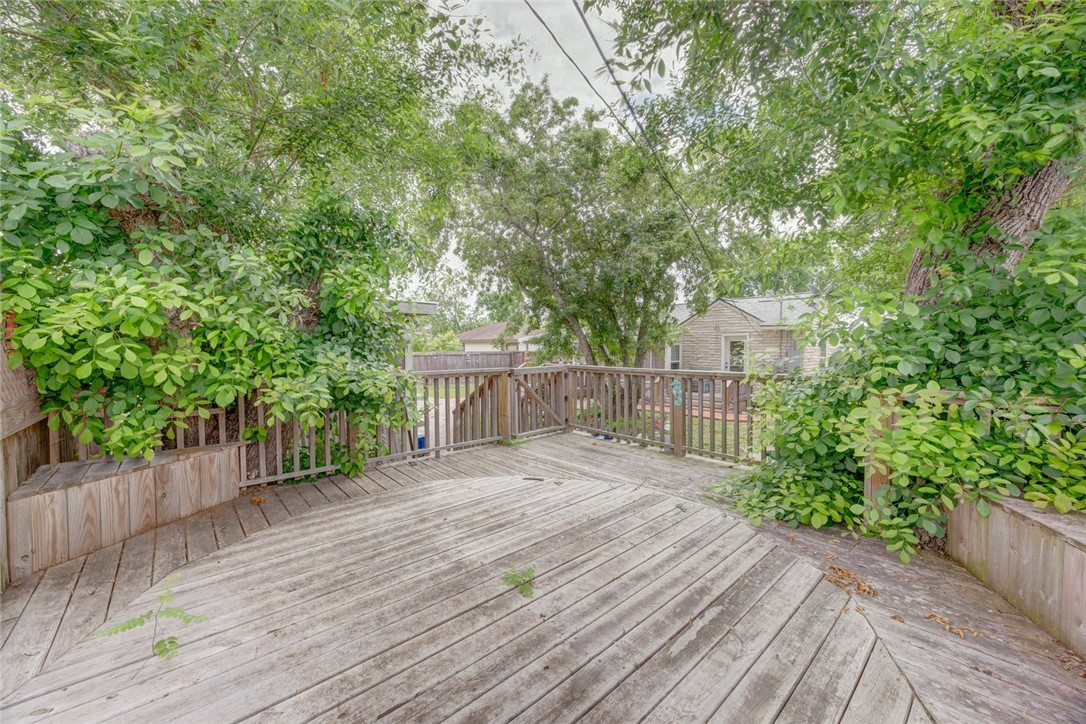 2553 Avenue C Property Photo 38