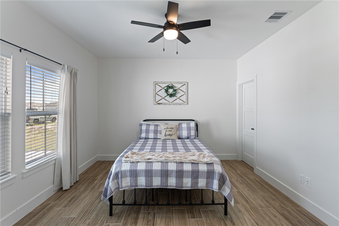 1473 Dragonstone Ct Property Photo 13