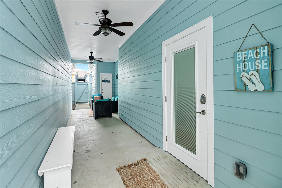 2212 State Highway 361 204 Property Photo 3