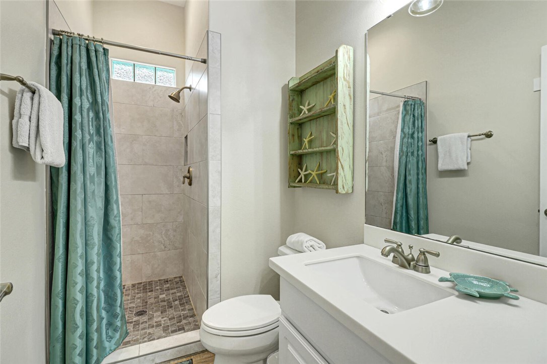 2212 State Highway 361 204 Property Photo 24