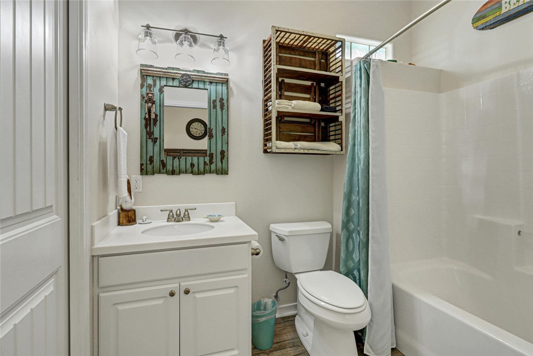 2212 State Highway 361 204 Property Photo 27