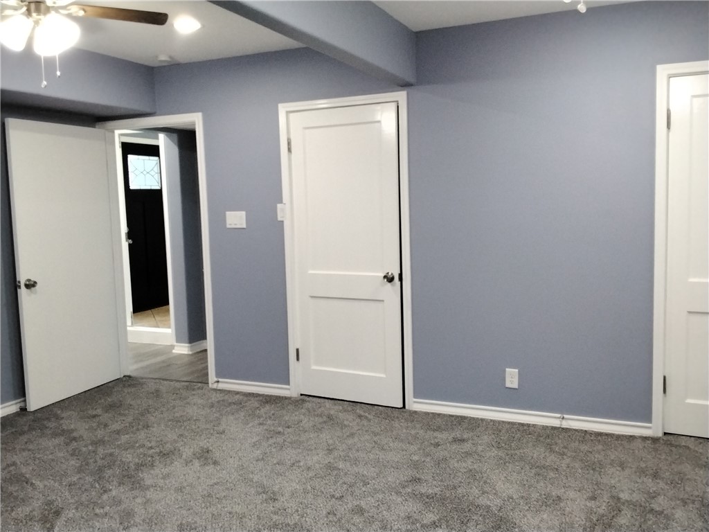 9918 Leopard St Property Photo 28