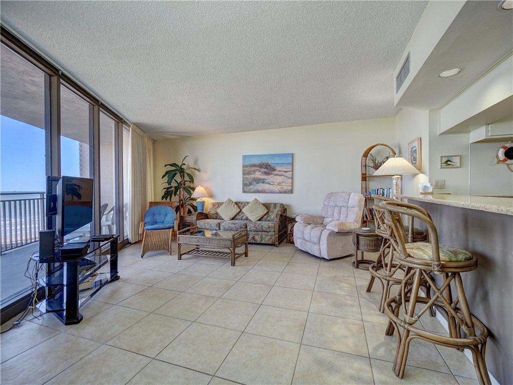 6649 Seacomber Dr 402 Property Photo 11