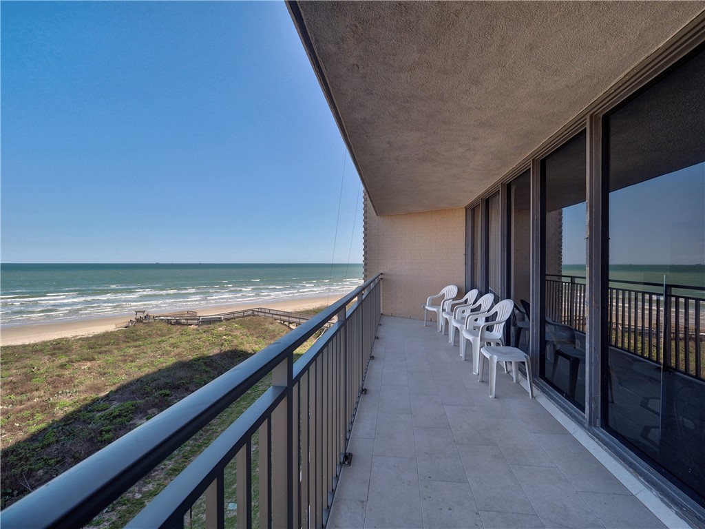 6649 Seacomber Dr 402 Property Photo 32