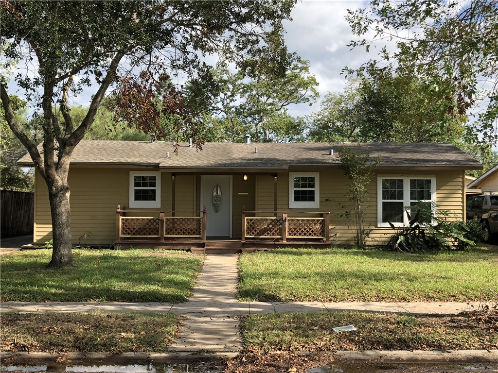 1031 Wilshire Place Property Photo 1