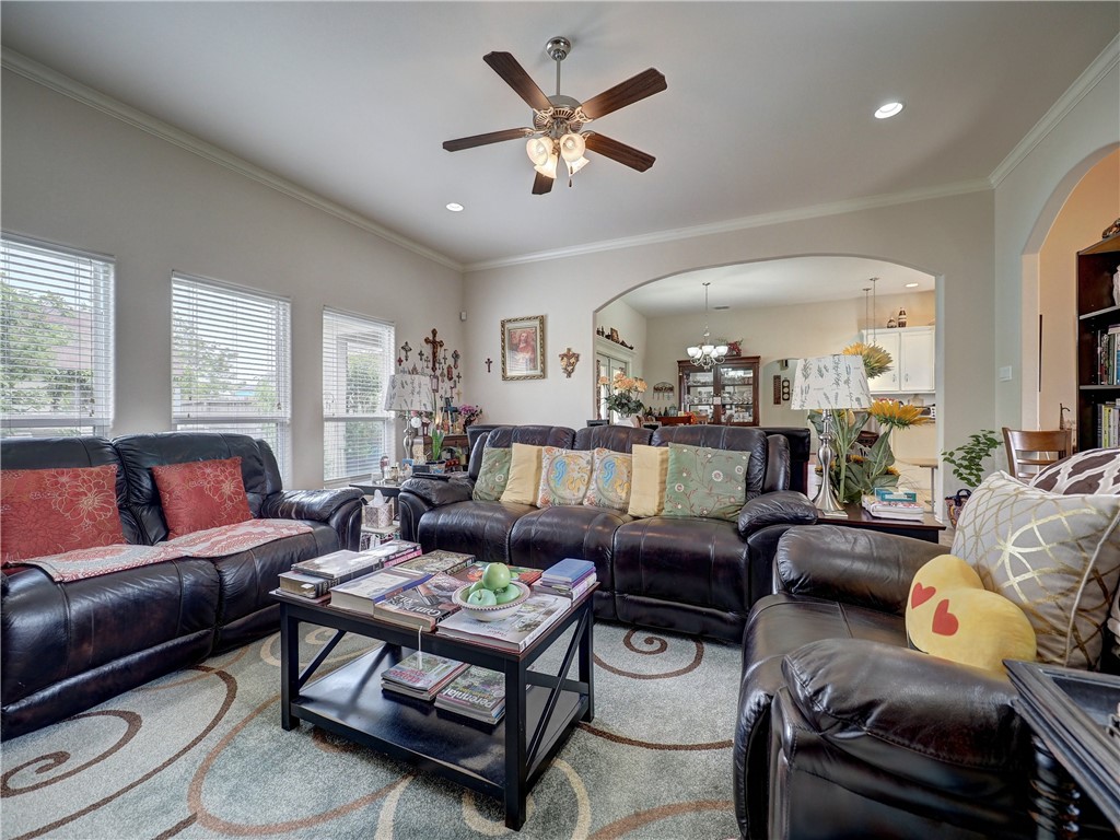13838 Sea Horse Ave Property Photo 3