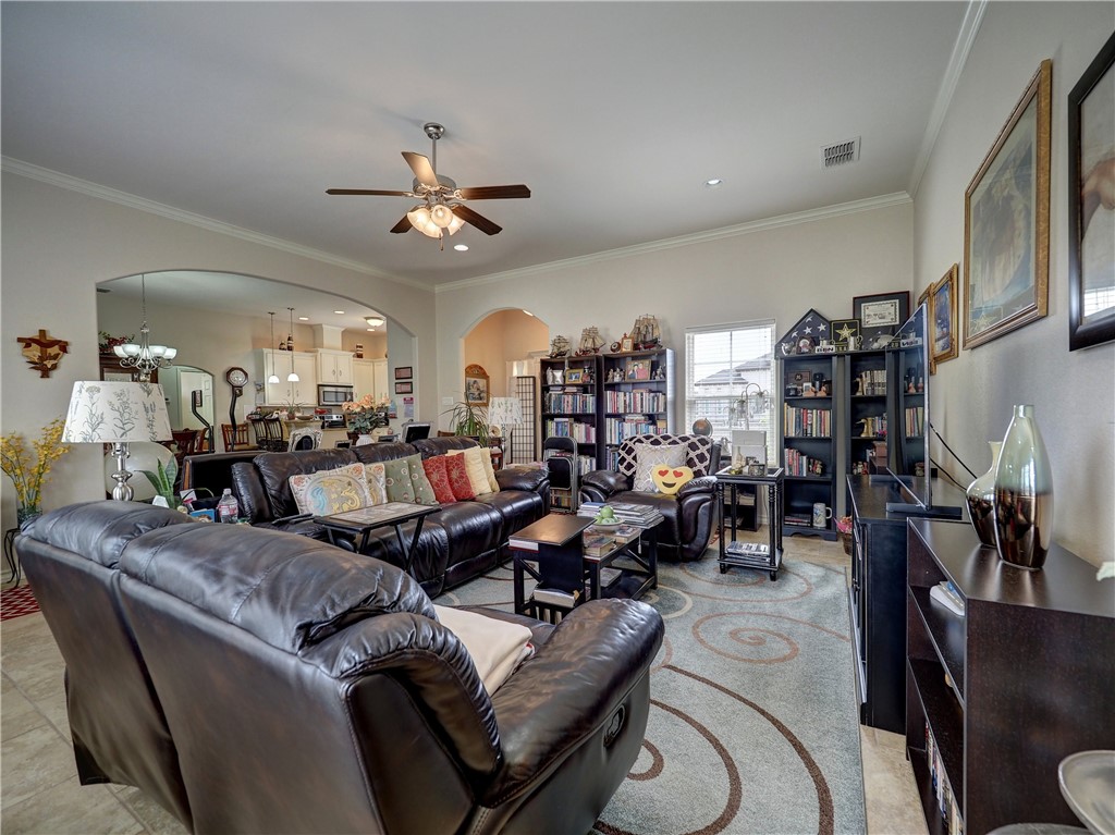 13838 Sea Horse Ave Property Photo 7