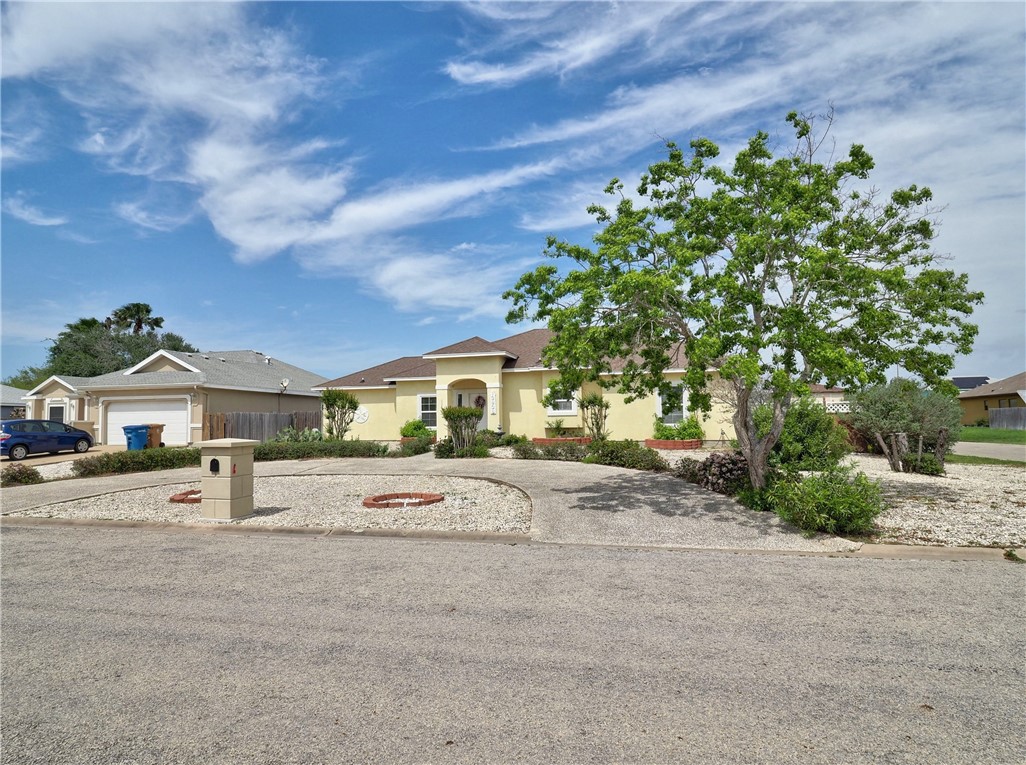 13838 Sea Horse Ave Property Photo 19