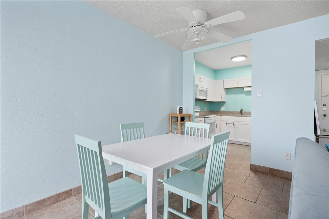 715 S Upper Broadway St 303 Property Photo 10