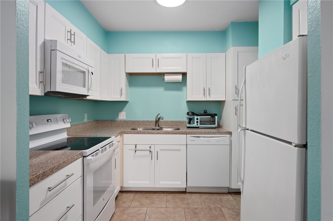 715 S Upper Broadway St 303 Property Photo 11