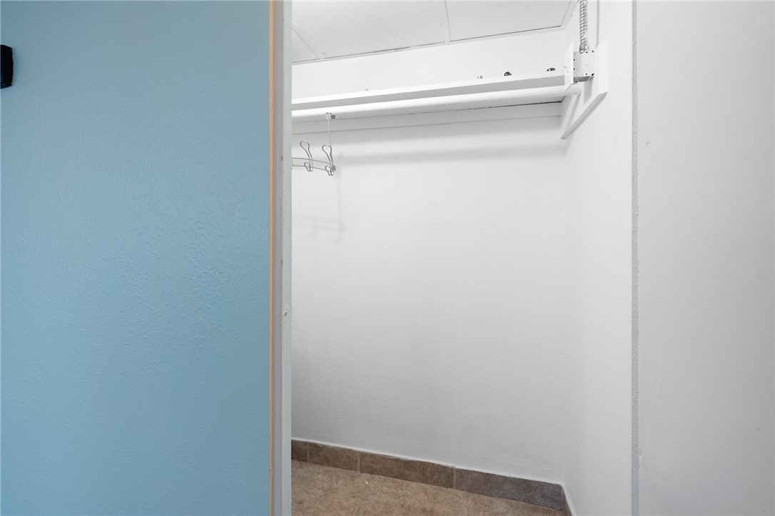 715 S Upper Broadway St 303 Property Photo 14