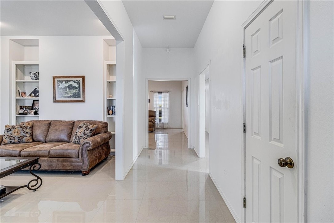 5004 County Road 1432 Property Photo 5