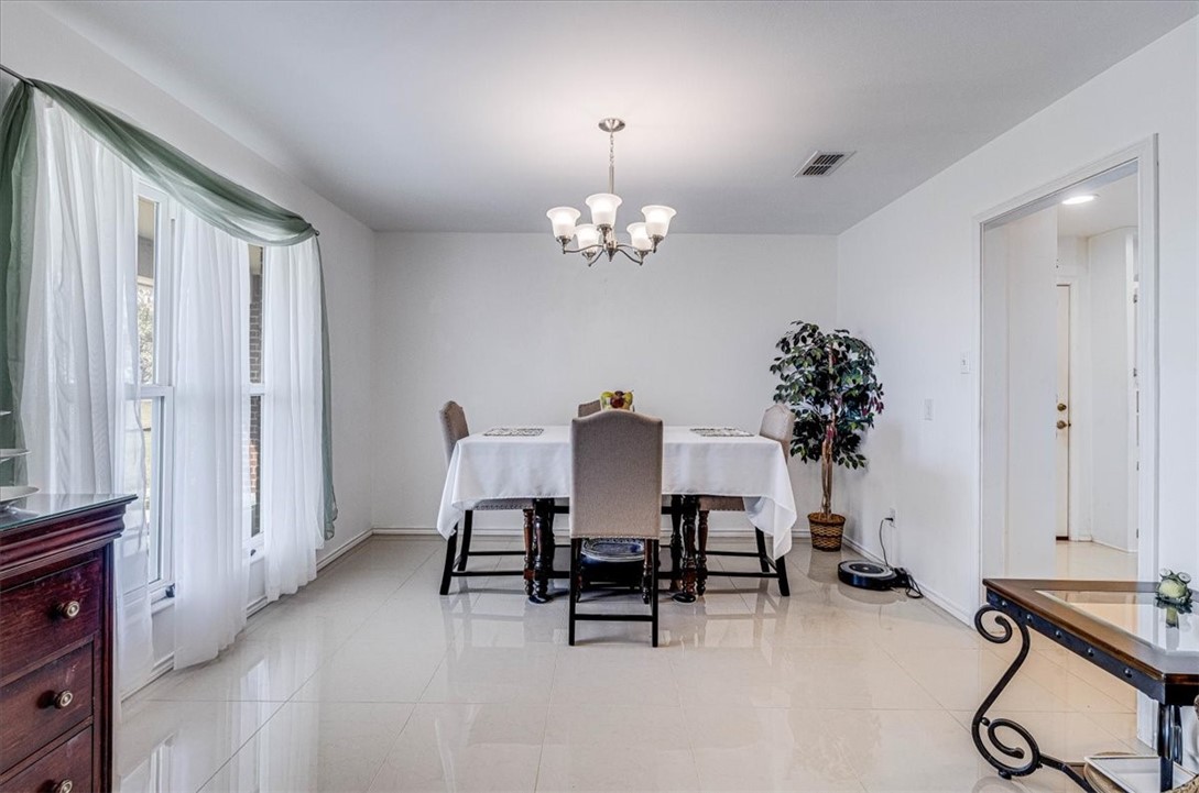 5004 County Road 1432 Property Photo 8