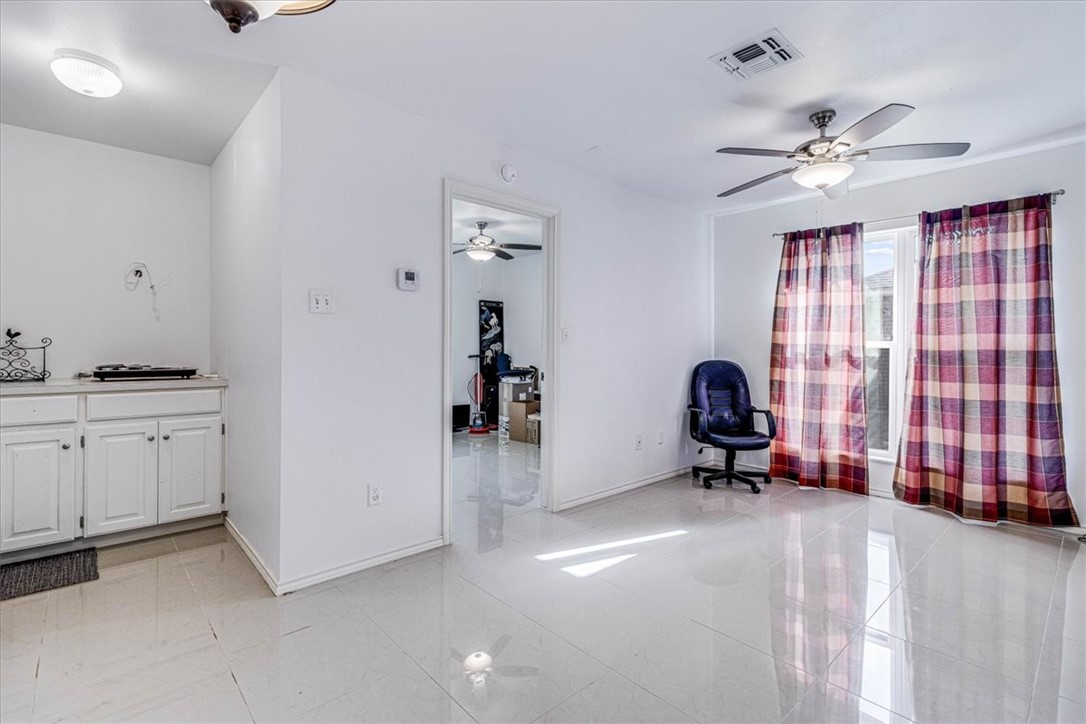 5004 County Road 1432 Property Photo 26