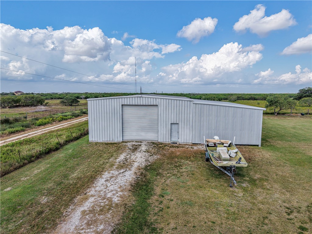 5004 County Road 1432 Property Photo 38