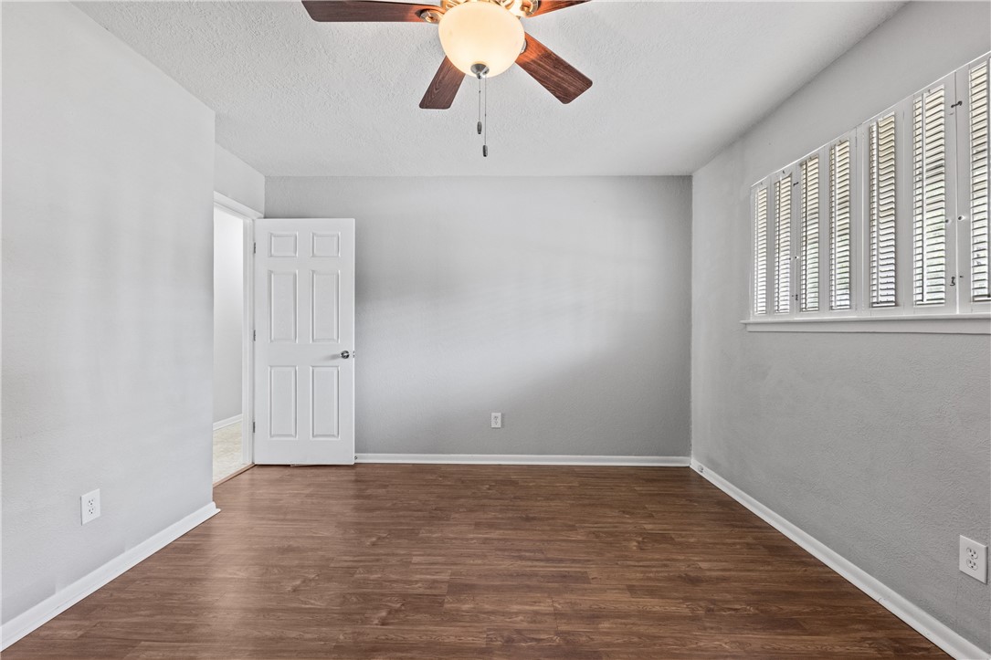 5609 Martinique Dr Property Photo 11