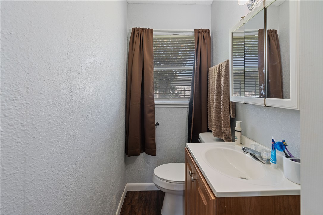4846 Kasper St Property Photo 12