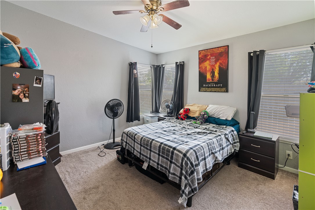 4846 Kasper St Property Photo 15