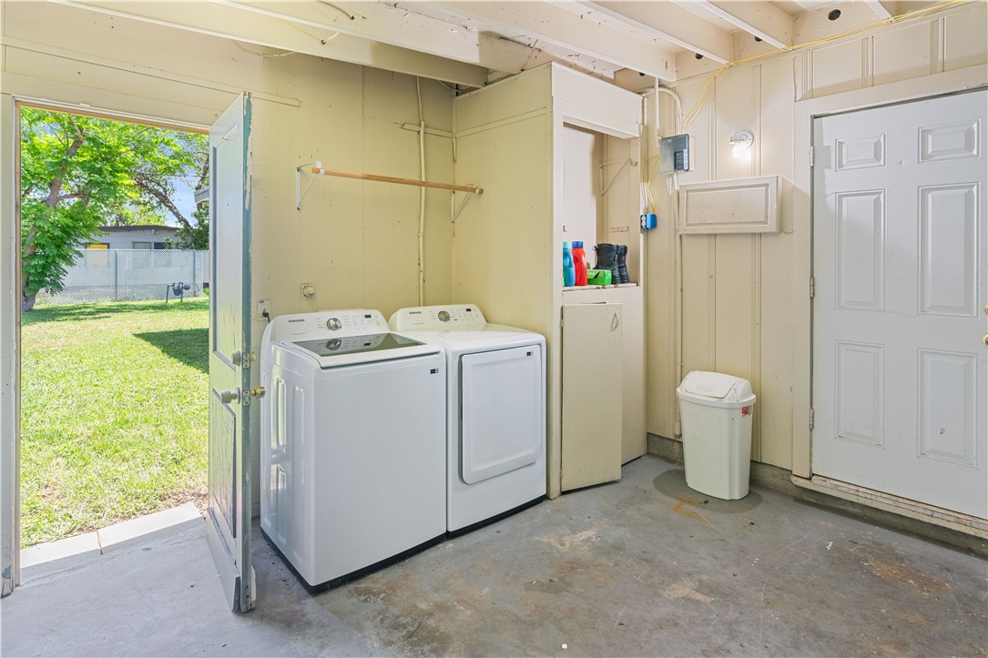 4846 Kasper St Property Photo 18