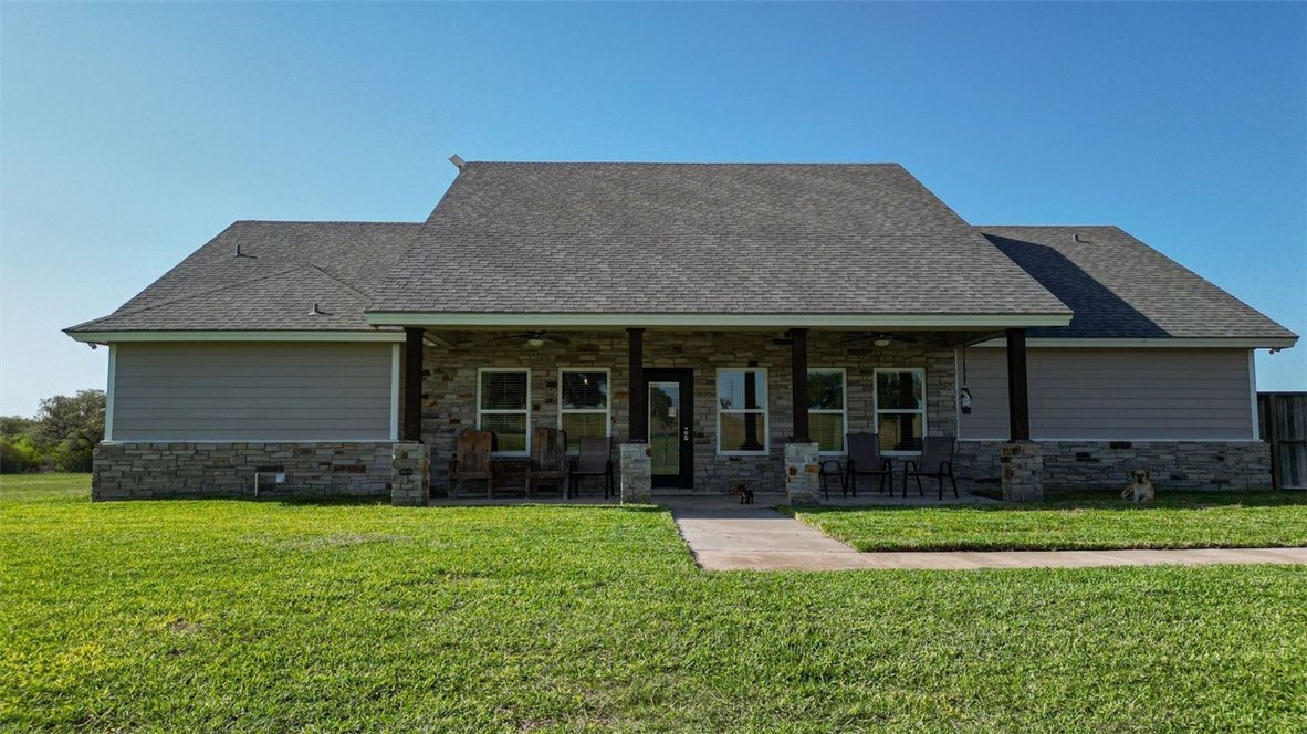 7049 Fm 673 Property Photo 9