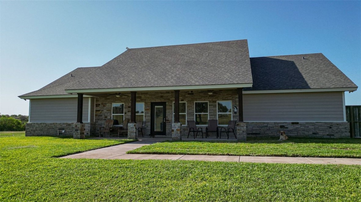 7049 Fm 673 Property Photo 10