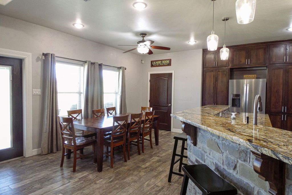 7049 Fm 673 Property Photo 21