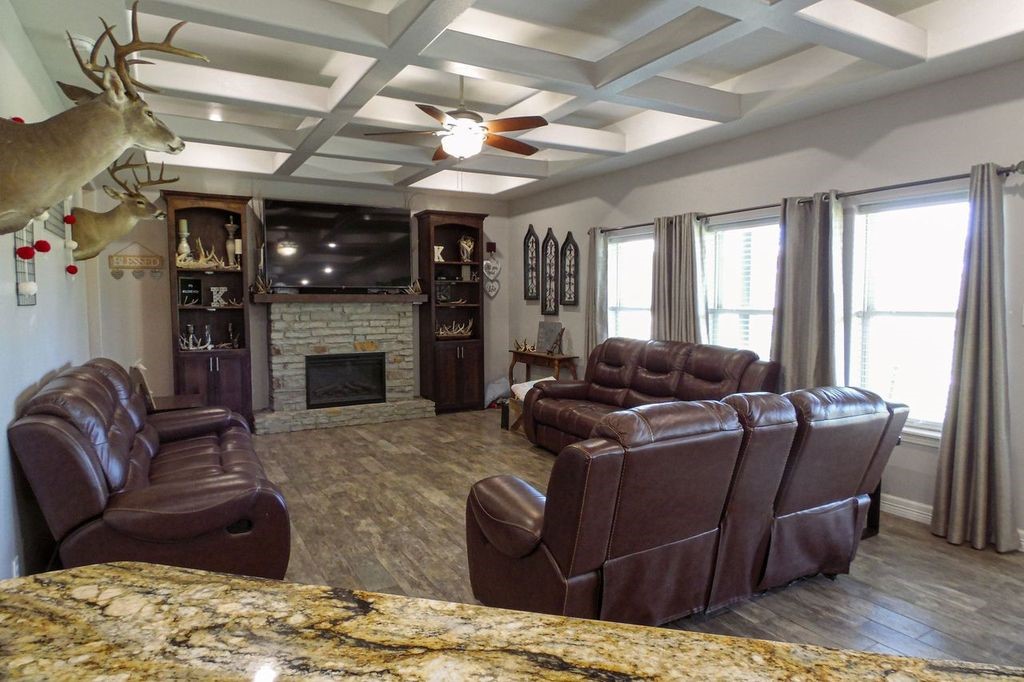 7049 Fm 673 Property Photo 26